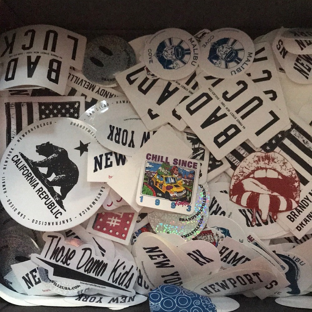 Random bundle of 50 brandy Melville stickers - Picture 3 of 5
